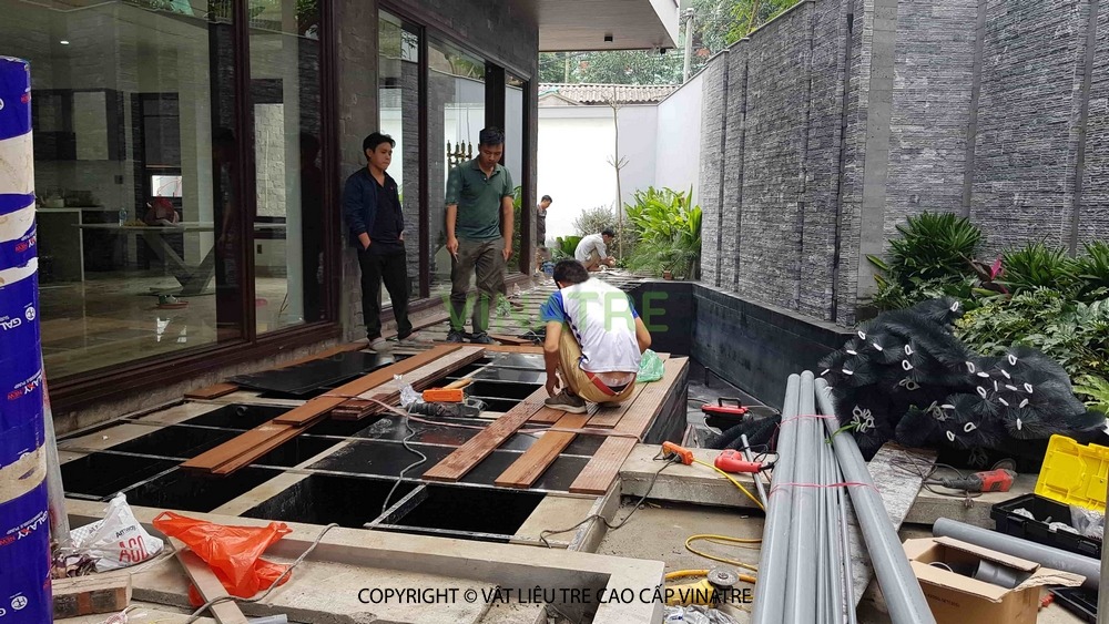 sàn tre ngoài trời